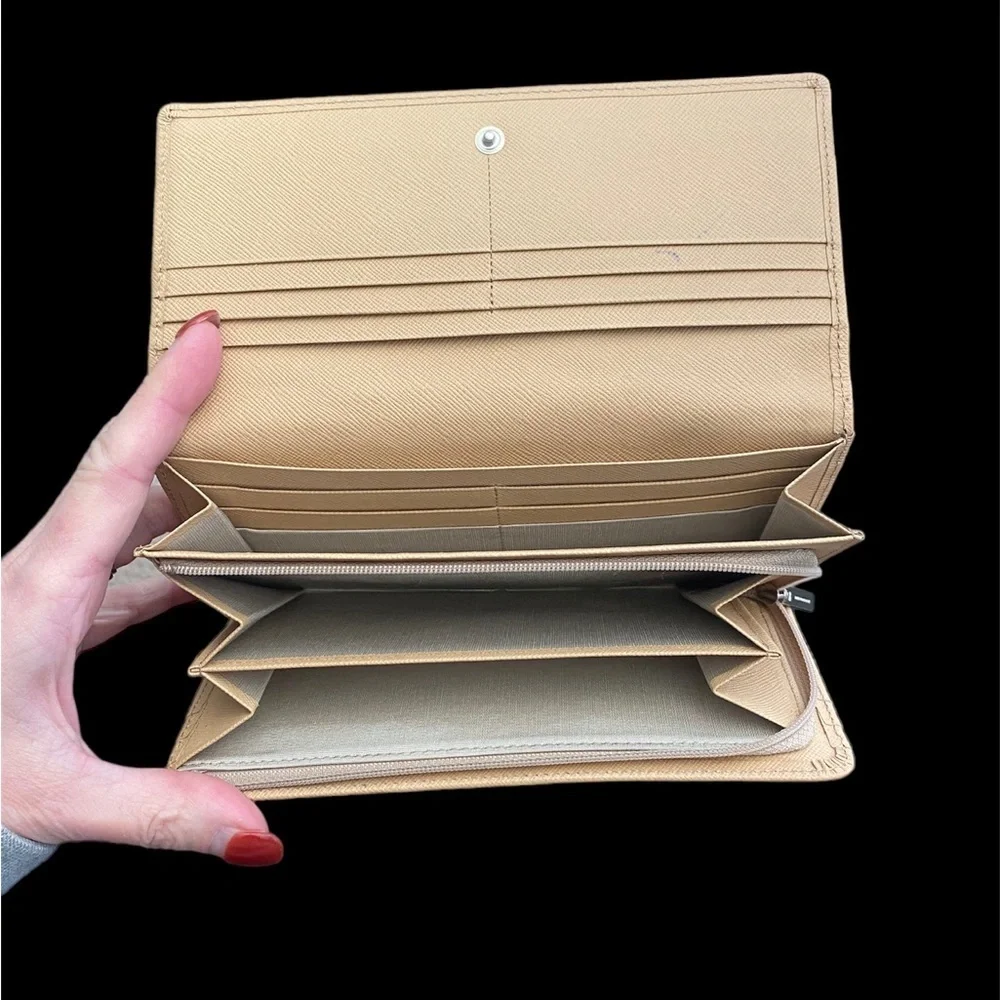Burberry Tan Calf Leather Long Wallet includes Certificate of Authenticity - Picture 8 of 17
